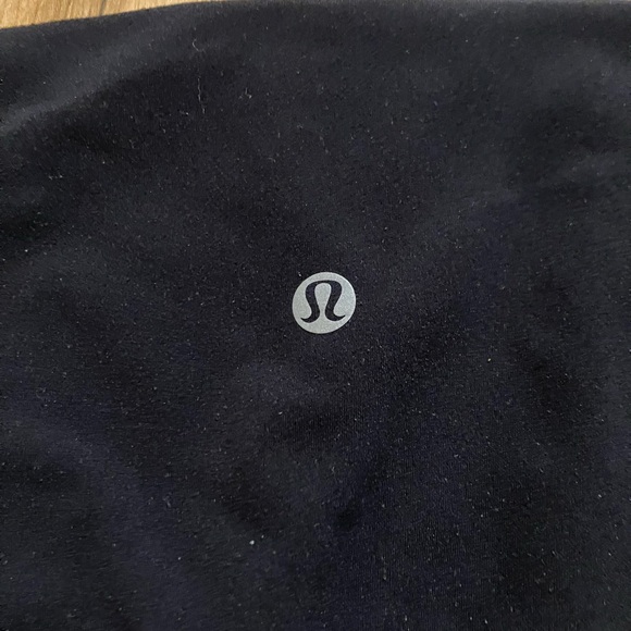 Lululemon Align High Rise Crop Black Leggings - Picture 3 of 9